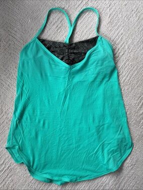 lululemon athletica Teal Tank with Black Patterned Shelf Bra